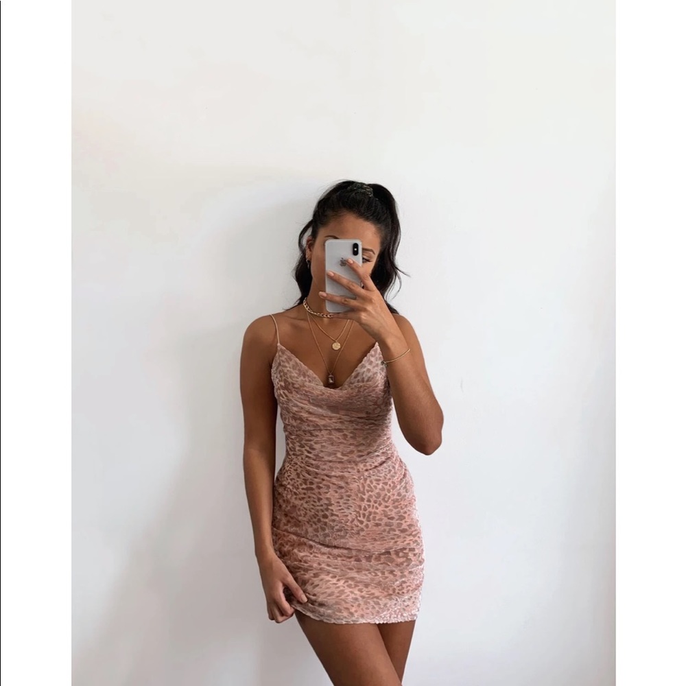born to be chic Monroe dress
